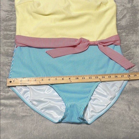 NWOT Lands End Seersucker One-Piece Swimsuit Sz 16 L - Picture 10 of 12